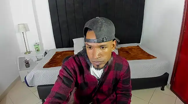 Snapshot of anhtony_wayans chatting on January 11, 1:37 am anhtony wayans online show from January 11, 1:37 am