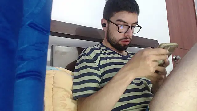 fvckolombianguyy online show from February 13, 12:54 pm