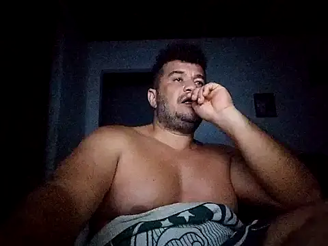 tarra122 online show from February 3, 6:22 am