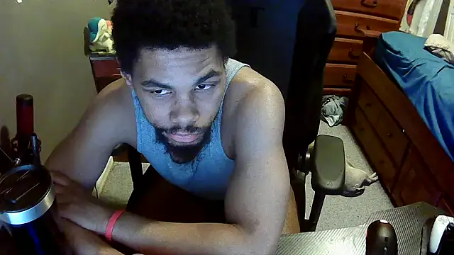 Neovergil0 online show from December 11, 6:06 am