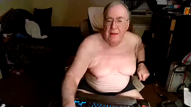 Toastir online show from December 24, 2:10 am