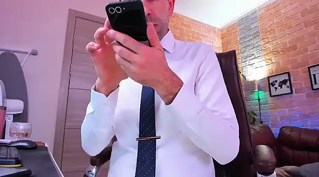 SteveTiger online show from January 23, 10:43 am