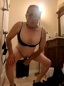 bobby69cock online show from June 12, 9:40 am