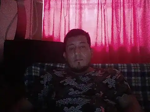 LvMaykel1 online show from September 18, 8:00 pm