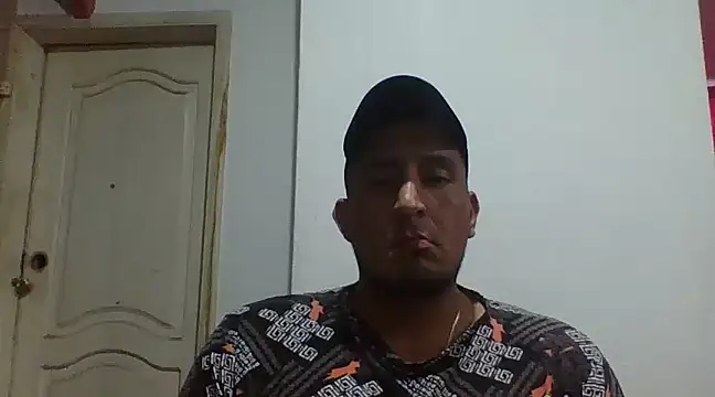 LvMaykel1 online show from January 28, 10:56 pm