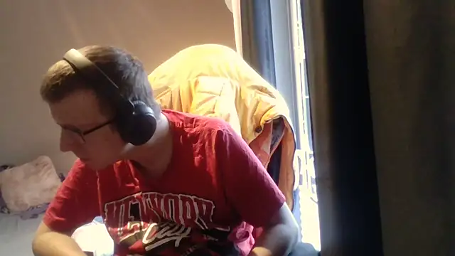 David250692 online show from February 9, 9:58 am