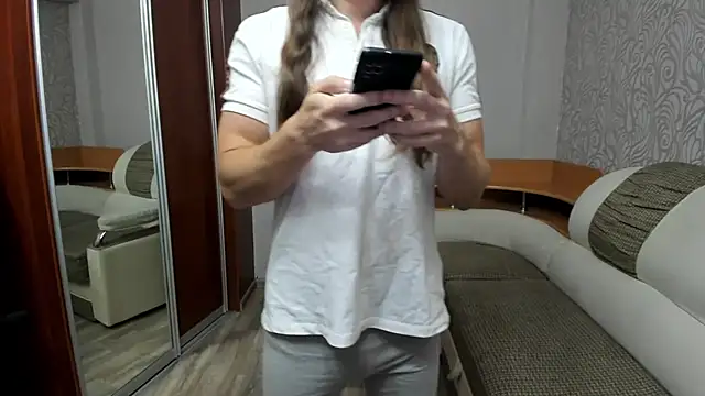 Marrymepls online show from October 2, 3:16 pm