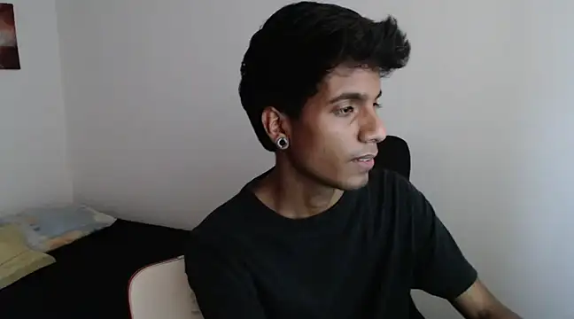 stevenosori online show from February 12, 10:37 pm