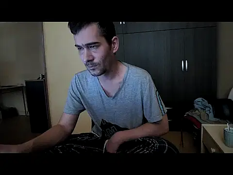 Snapshot of Ethangay chatting on October 5, 2:21 pm Ethangay online show from October 5, 2:21 pm