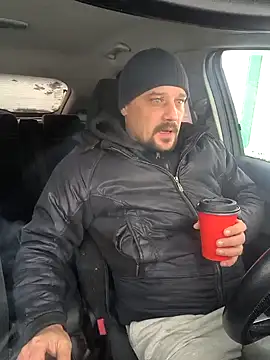 DanielOhCool online show from December 6, 11:33 am