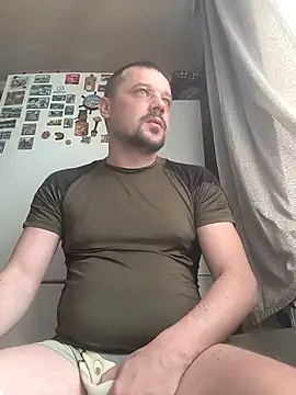 DanielOhCool online show from March 13, 7:31 am