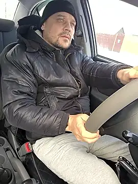 DanielOhCool online show from January 16, 7:55 am