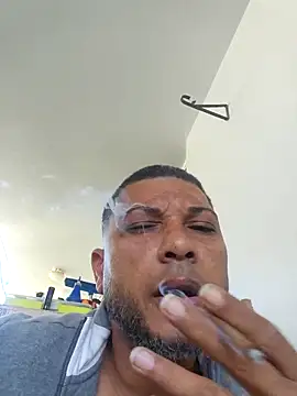 tropikboy online show from November 22, 12:05 pm