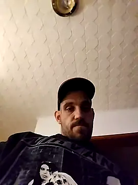 Codymc89 online show from October 17, 8:35 pm