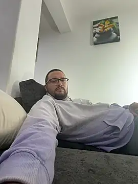 cohenda online show from April 29, 3:17 pm