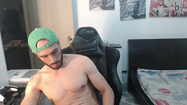 samuelgarcia  online show from March 11, 9:34 am