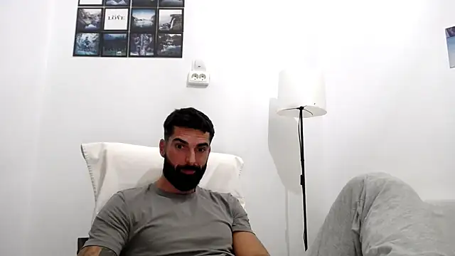 Verycutex online show from October 9, 6:24 pm