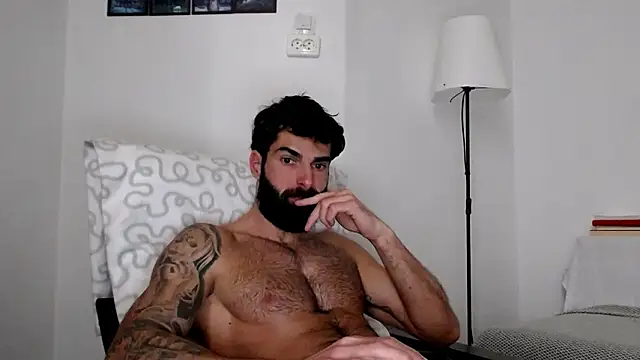 Verycutex online show from February 1, 12:15 pm