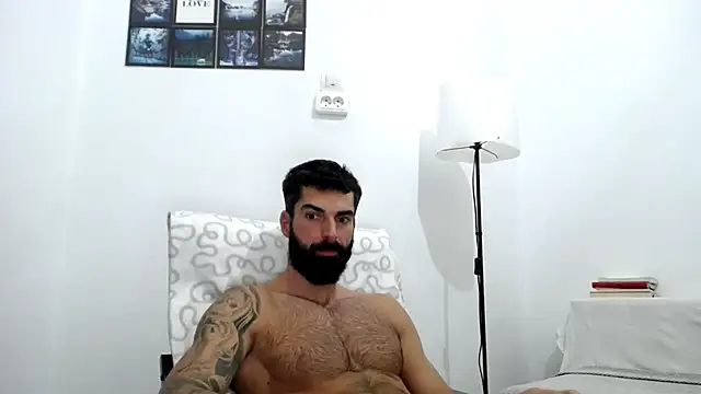 Verycutex online show from October 28, 5:54 am