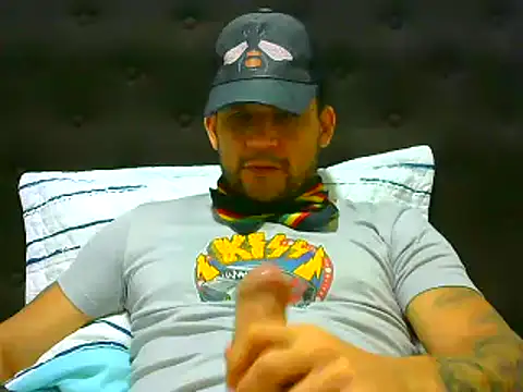 Snapshot of altenori112 chatting on October 9, 12:59 am altenori112 online show from October 9, 12:59 am