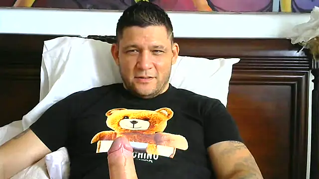 Snapshot of altenori112 chatting on December 30, 5:23 pm altenori112 online show from December 30, 5:23 pm