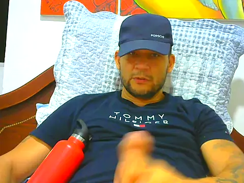 altenori112 online show from March 27, 1:54 am