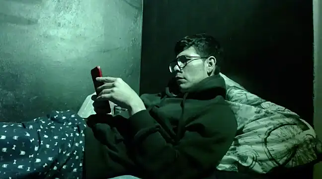 dannnyhot24 online show from March 9, 3:23 am