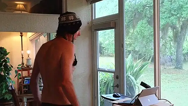 eliberator1777 online show from April 8, 4:27 pm