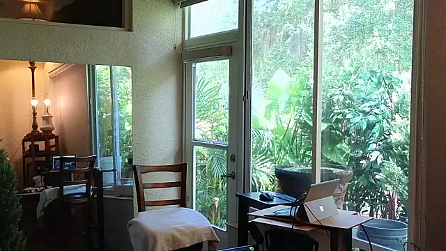 eliberator1777 online show from June 18, 3:06 pm