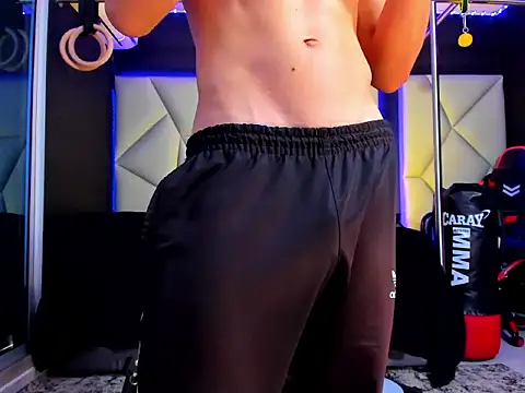 Aydenmiller96 online show from November 28, 2:52 pm