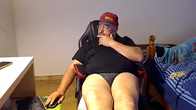 fraboys online show from April 12, 2:18 pm