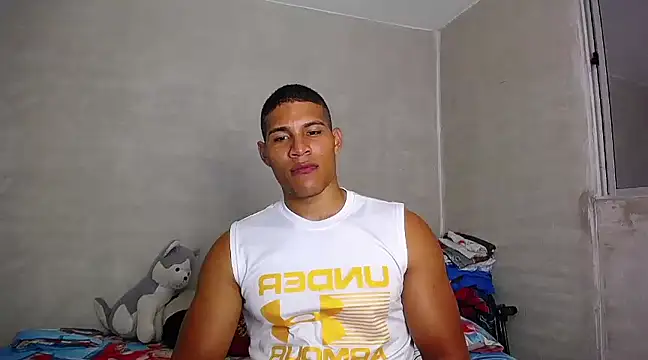 Snapshot of teddyfit19cm chatting on January 20, 11:43 pm teddyfit19cm online show from January 20, 11:43 pm