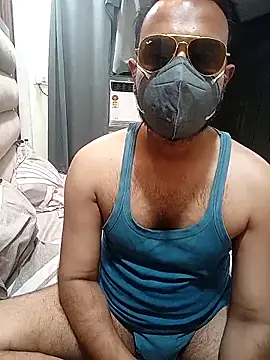 Kanpurplayboy80 online show from May 2, 4:32 pm