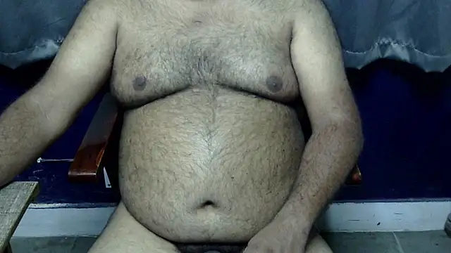 hairysubcub 70 online show from April 18, 7:21 am