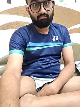 Snapshot of love4shownude chatting on December 30, 2:31 am love4shownude online show from December 30, 2:31 am