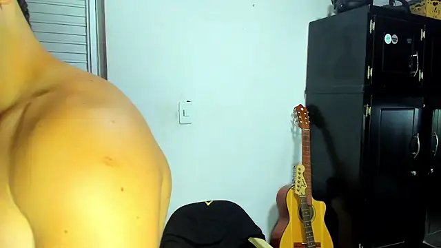 VincentSavage online show from March 26, 5:28 pm