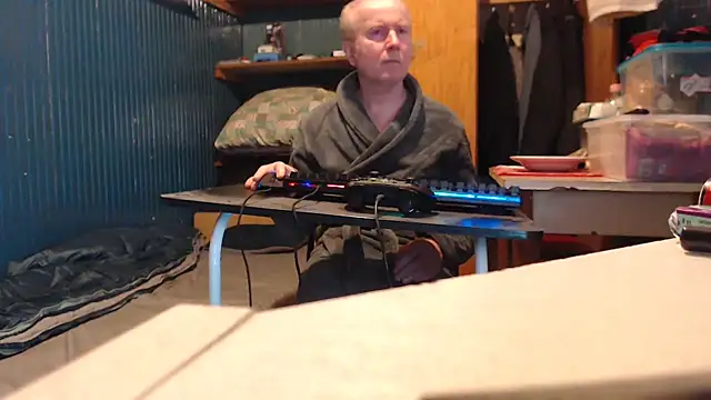 Snapshot of Vgy67Z95 chatting on January 27, 12:16 pm Vgy67Z95 online show from January 27, 12:16 pm