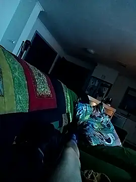 happyduckkie online show from January 12, 12:09 pm