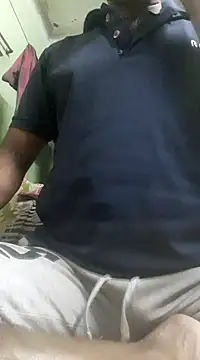 Snapshot of xxxsexy27 chatting on February 17, 8:58 pm xxxsexy27 online show from February 17, 8:58 pm