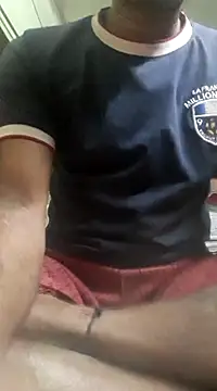 Snapshot of xxxsexy27 chatting on February 2, 8:41 pm xxxsexy27 online show from February 2, 8:41 pm