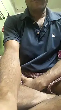 Snapshot of xxxsexy27 chatting on December 5, 8:02 pm xxxsexy27 online show from December 5, 8:02 pm