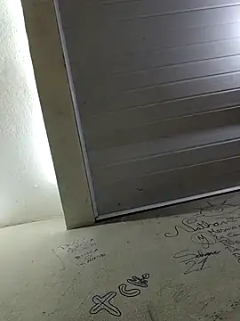 Snapshot of Nick02937 chatting on October 31, 1:58 pm Nick02937 online show from October 31, 1:58 pm