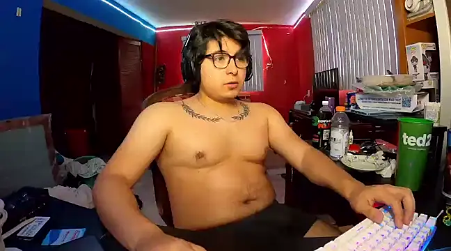 Nathanroberts111 online show from January 28, 5:46 pm