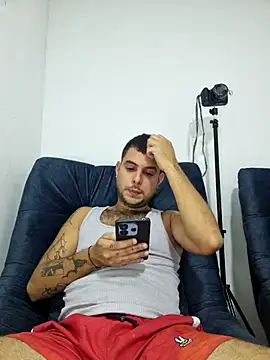 Snapshot of Dave_Jadad chatting on October 20, 5:50 pm Dave Jadad online show from October 20, 5:50 pm