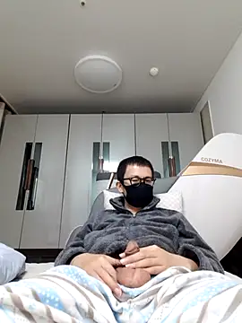 Ssk10N online show from December 8, 4:28 pm