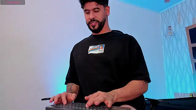 Petesevans online show from February 16, 11:25 pm