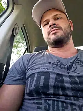 Snapshot of horsecockx chatting on October 15, 1:52 pm horsecockx online show from October 15, 1:52 pm