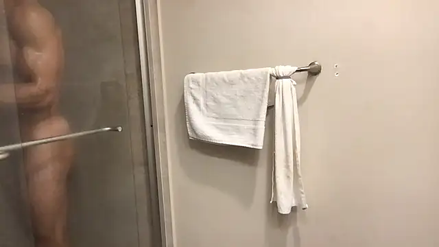 BigGuyMuscle online show from January 13, 3:22 am