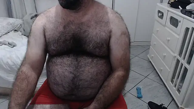 MysterBearMG online show from March 10, 10:45 pm