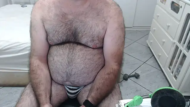 MysterBearMG online show from March 21, 1:42 am